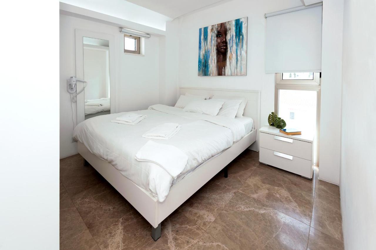 Apartment Marisol - Beachfront Protaras Exteriér fotografie